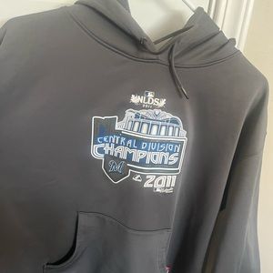 Milwaukee Brewers NLDS sweatshirt Youth XL